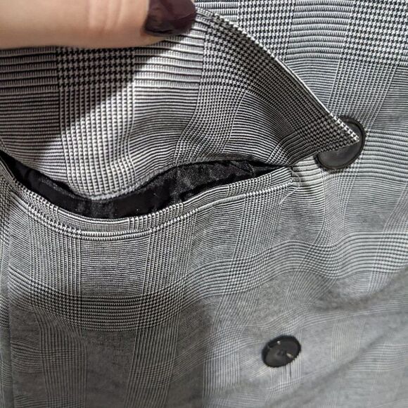 ASTR The Label | Glen Check Double-Breasted Blazer - Picture 6 of 9